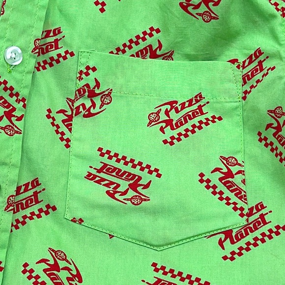 Disney “Pizza Planet” Green button-up Short Sleeve Shirt | Size: S - Picture 9 of 9